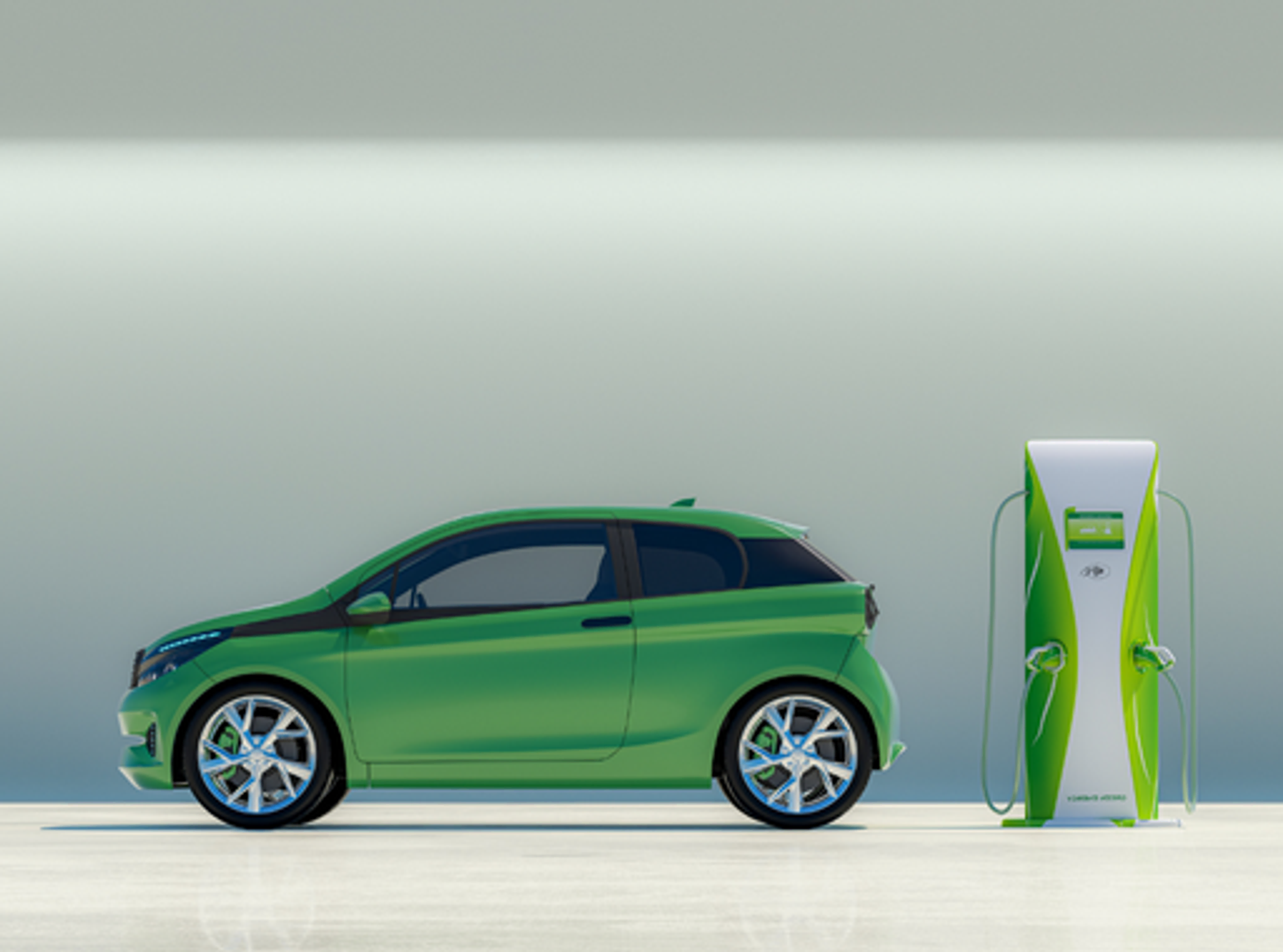 Zelené elektroauto u nabíjecí stanice